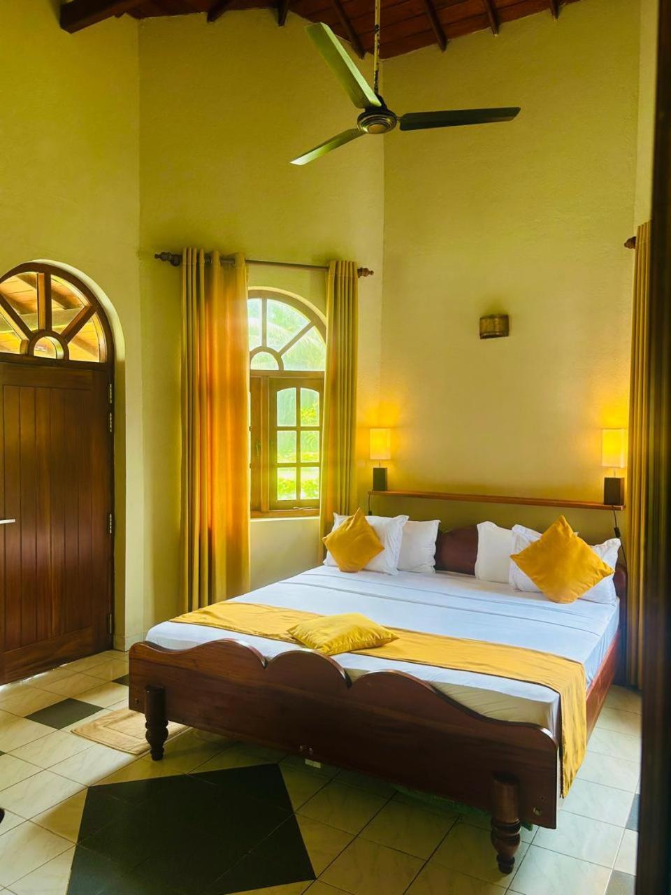 Crystal Villa Weligama Exterior foto